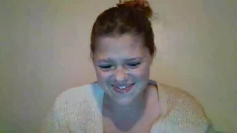 thatgirl4201 online show from November 4, 2025, 10:25 am