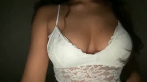 Snapshot of thatgirlmelanie chatting on September 10, 2025, 4:23 am Melanie online show from September 10, 2025, 4:23 am