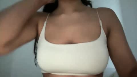 Snapshot of thatgirlmelanie chatting on October 8, 2025, 5:10 pm Melanie online show from October 8, 2025, 5:10 pm
