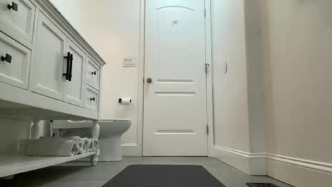 Snapshot of thatoneblondee chatting on October 22, 2025, 1:39 am thatoneblondee online show from October 22, 2025, 1:39 am