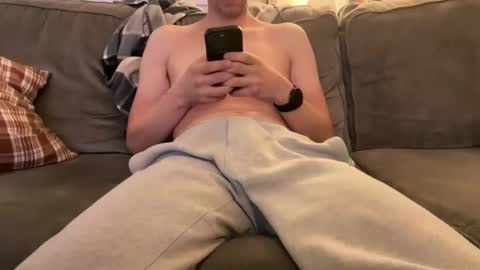 Snapshot of thatvideoguy chatting on November 14, 2025, 5:55 pm thatvideoguy online show from November 14, 2025, 5:55 pm