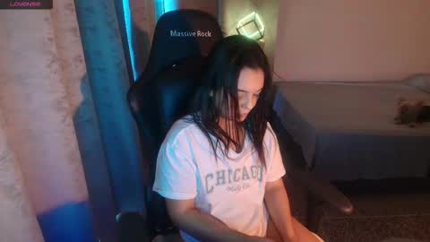 Paola online show from November 10, 2025, 10:09 pm