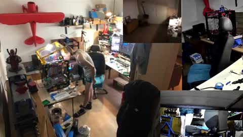 Michal online show from December 2, 2025, 6:03 pm