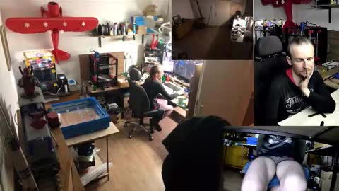 Michal online show from December 5, 2025, 6:59 pm