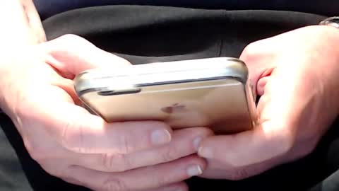 Snapshot of the1pocketrocket chatting on December 14, 2024, 4:20 pm the1pocketrocket online show from December 14, 2024, 4:20 pm