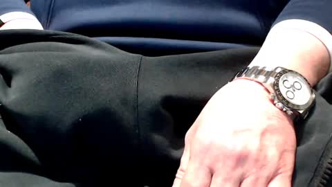 Snapshot of the1pocketrocket chatting on January 1, 2025, 7:32 pm the1pocketrocket online show from January 1, 2025, 7:32 pm