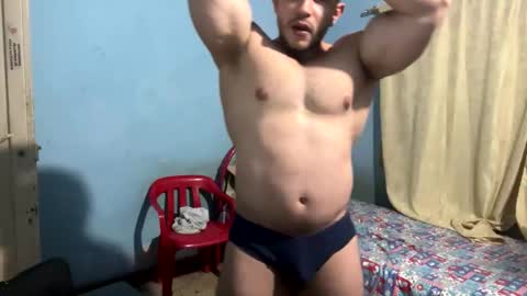 Snapshot of the_beastmuscle chatting on February 25, 2025, 2:25 am beast online show from February 25, 2025, 2:25 am