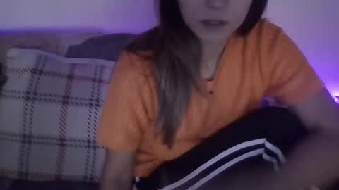 Snapshot of the_borderlands chatting on November 25, 2025, 9:53 am the crazy travellers online show from November 25, 2025, 9:53 am