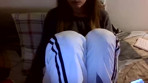 Snapshot of the_borderlands chatting on November 26, 2025, 12:39 pm the crazy travellers online show from November 26, 2025, 12:39 pm