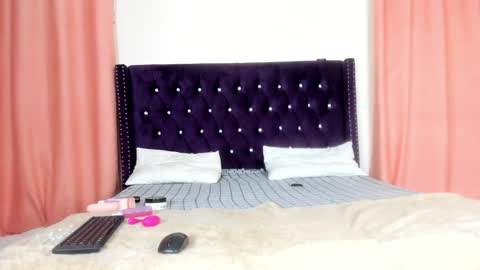 Snapshot of the_ebony_barbie chatting on February 5, 2025, 7:53 pm the_ebony_barbie online show from February 5, 2025, 7:53 pm
