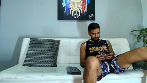 SCOTT  THEO  KAMERON  GENDERSON online show from December 13, 2024, 11:28 pm