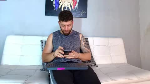 SCOTT  THEO  KAMERON  GENDERSON online show from March 8, 2025, 8:46 pm