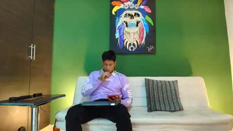 SCOTT  THEO  KAMERON  GENDERSON online show from October 9, 2025, 2:09 am