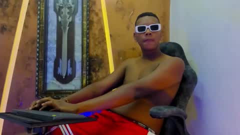 the_hot_boy0 online show from November 9, 2025, 12:25 pm