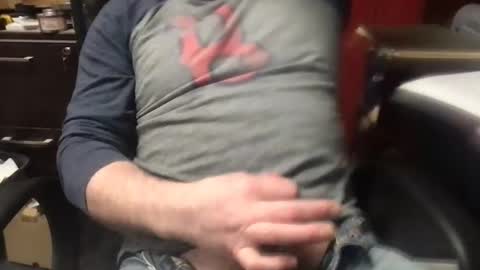 Snapshot of the_johnny_bravo chatting on December 18, 2024, 7:52 pm BarryMcCockiner online show from December 18, 2024, 7:52 pm