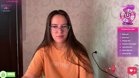 Snapshot of the_princese chatting on November 14, 2025, 11:42 am Alice online show from November 14, 2025, 11:42 am