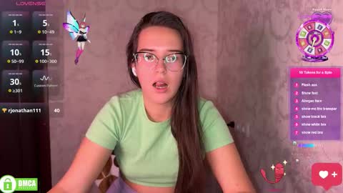 Snapshot of the_princese chatting on November 15, 2025, 2:13 pm Alice online show from November 15, 2025, 2:13 pm