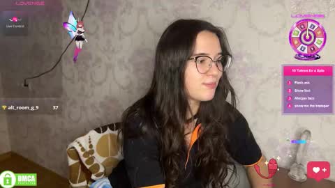 Snapshot of the_princese chatting on December 3, 2025, 5:22 pm Alice online show from December 3, 2025, 5:22 pm