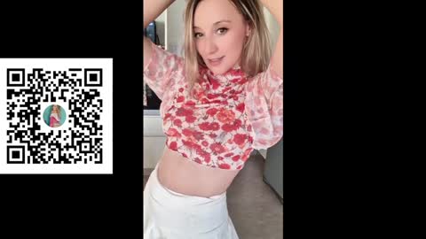 Snapshot of the_pussy_boulevard chatting on October 16, 2025, 1:06 am Anna online show from October 16, 2025, 1:06 am