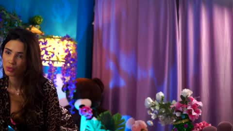 Snapshot of theayanna chatting on December 21, 2024, 4:25 pm Ayana online show from December 21, 2024, 4:25 pm