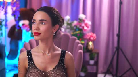 Snapshot of theayanna chatting on December 23, 2024, 3:33 pm Ayana online show from December 23, 2024, 3:33 pm