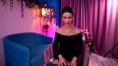 Snapshot of theayanna chatting on September 13, 2025, 5:13 pm Ayana online show from September 13, 2025, 5:13 pm