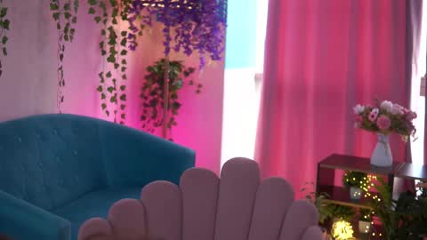 Snapshot of theayanna chatting on December 1, 2025, 10:53 am Ayana online show from December 1, 2025, 10:53 am