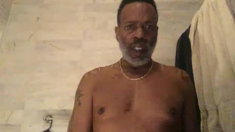 Snapshot of theblacklordmaster chatting on January 7, 2025, 12:52 pm theblacklordmaster online show from January 7, 2025, 12:52 pm