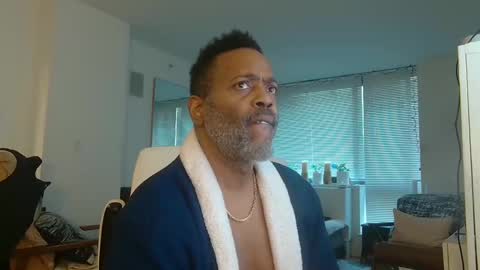 Snapshot of theblacklordmaster chatting on February 13, 2025, 4:17 pm theblacklordmaster online show from February 13, 2025, 4:17 pm