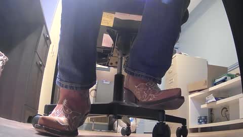 thecowboy_74 online show from November 2, 2025, 3:42 am