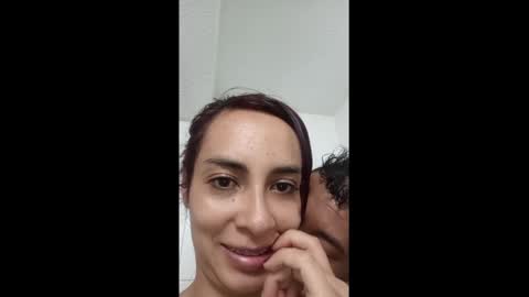 Snapshot of thecrazy_couple chatting on January 12, 2025, 6:27 pm Amber online show from January 12, 2025, 6:27 pm