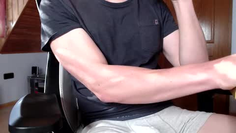 Snapshot of thedome372 chatting on November 22, 2025, 11:09 am thedome372 online show from November 22, 2025, 11:09 am