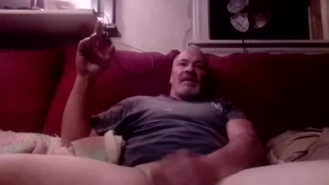 Snapshot of thefyreman chatting on November 4, 2025, 2:54 am thefyreman online show from November 4, 2025, 2:54 am