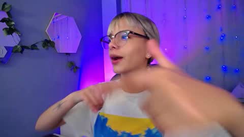 Snapshot of thegodmother_gh chatting on October 30, 2025, 3:08 am Peyton online show from October 30, 2025, 3:08 am