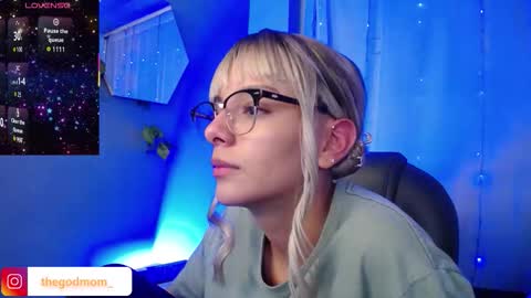 Snapshot of thegodmother_gh chatting on November 8, 2025, 3:29 am Peyton online show from November 8, 2025, 3:29 am