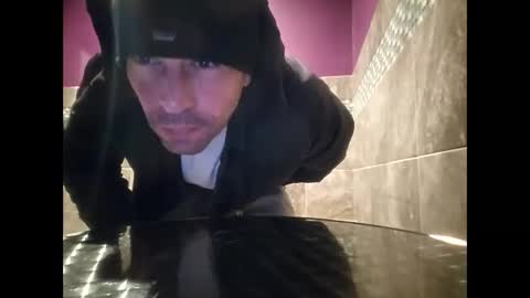 Snapshot of thegoodd85 chatting on December 15, 2025, 8:02 pm DiscreetD8D online show from December 15, 2025, 8:02 pm