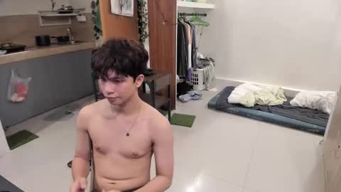 Snapshot of thegreenmagus chatting on November 11, 2025, 8:20 pm Green online show from November 11, 2025, 8:20 pm