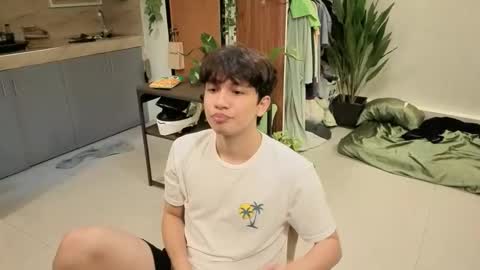 Snapshot of thegreenmagus chatting on November 20, 2025, 8:36 am Green online show from November 20, 2025, 8:36 am