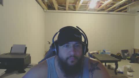 Snapshot of thehawaiian93 chatting on March 3, 2025, 4:36 am thehawaiian93 online show from March 3, 2025, 4:36 am