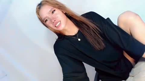 Snapshot of thehornygirl_laisa chatting on February 7, 2025, 10:52 pm laisa online show from February 7, 2025, 10:52 pm