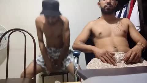 thehousedog online show from February 6, 2025, 6:51 am