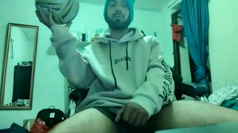 thehousedog online show from February 24, 2025, 1:46 am