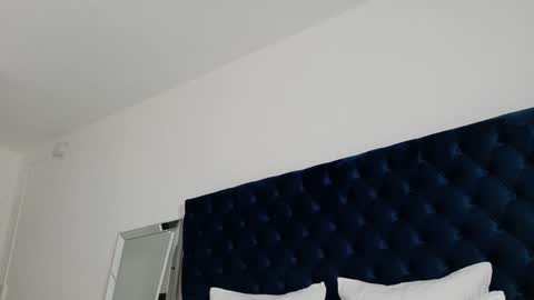 Snapshot of theislandgirl chatting on December 13, 2025, 10:15 pm Lily Marie online show from December 13, 2025, 10:15 pm