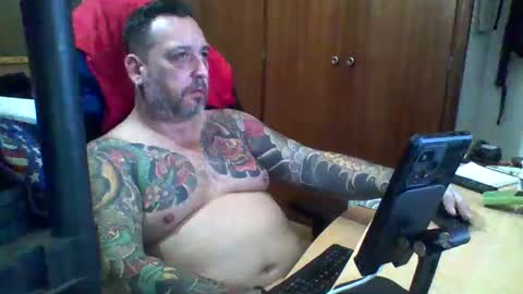 Snapshot of thekier chatting on December 30, 2024, 11:06 pm thekier online show from December 30, 2024, 11:06 pm