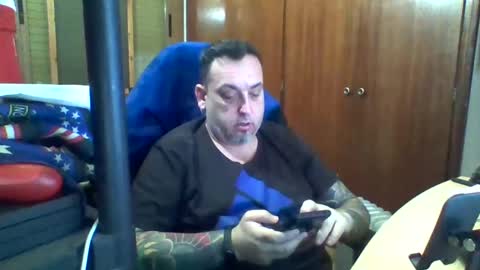 Snapshot of thekier chatting on December 31, 2024, 5:40 pm thekier online show from December 31, 2024, 5:40 pm