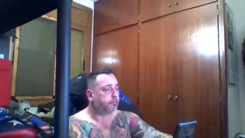 Snapshot of thekier chatting on February 7, 2025, 9:58 pm thekier online show from February 7, 2025, 9:58 pm