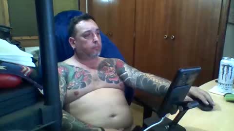 Snapshot of thekier chatting on February 28, 2025, 10:06 pm thekier online show from February 28, 2025, 10:06 pm