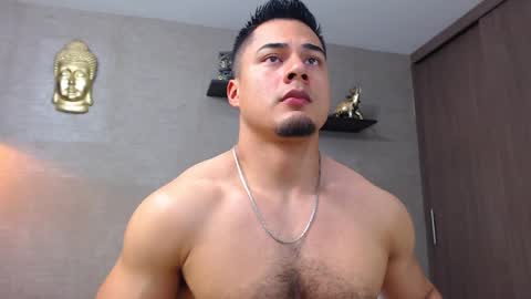 Snapshot of thekingerick chatting on February 3, 2025, 11:05 pm thekingerick online show from February 3, 2025, 11:05 pm