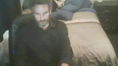 Snapshot of themanwhowearsoneshoe chatting on October 25, 2025, 6:32 am themanwhowearsoneshoe online show from October 25, 2025, 6:32 am