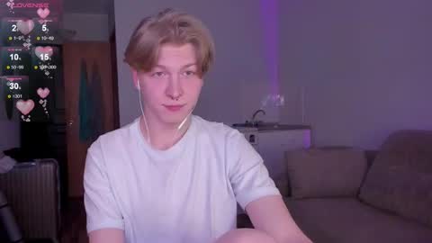 Snapshot of themikesever chatting on December 1, 2025, 12:10 pm Sever online show from December 1, 2025, 12:10 pm